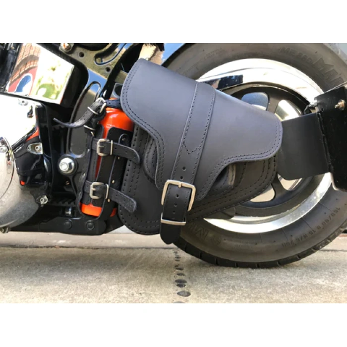 BBP Custom Schwarze Hades Swing-Tasche mit Flaschenhalter, passend für Harley-Davidson Softail