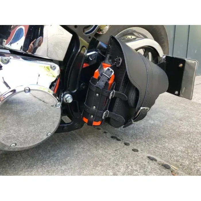 BBP Custom Schwarze Hades Swing-Tasche mit Flaschenhalter, passend für Harley-Davidson Softail 20180929 115656152 iOS 480x480 jpg