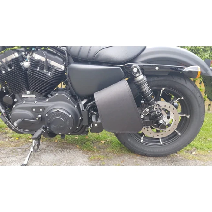 BBP Custom Schwarze Road-Seitentasche, passend für Harley-Davidson Street Bob und Sportster IMG 20191027 WA0008 480x480 1