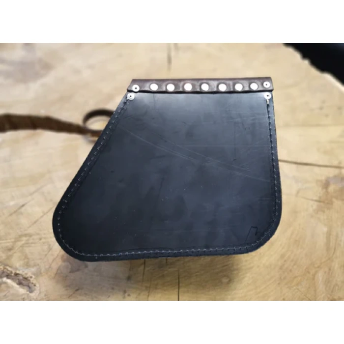 BBP Custom Dyna Clean schokoladenbraune Schaukeltasche mit Flaschenhalter, passend für Street Bob IMG 20190116 102906 17d5c1ec 08cf 409d a810