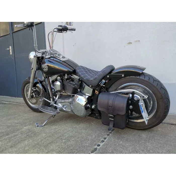 BBP Custom Triton Black Swing Bag mit Flaschenhalter, passend für Harley-Davidson Softail IMG 20200326 160216 scaled 480x480 jpg