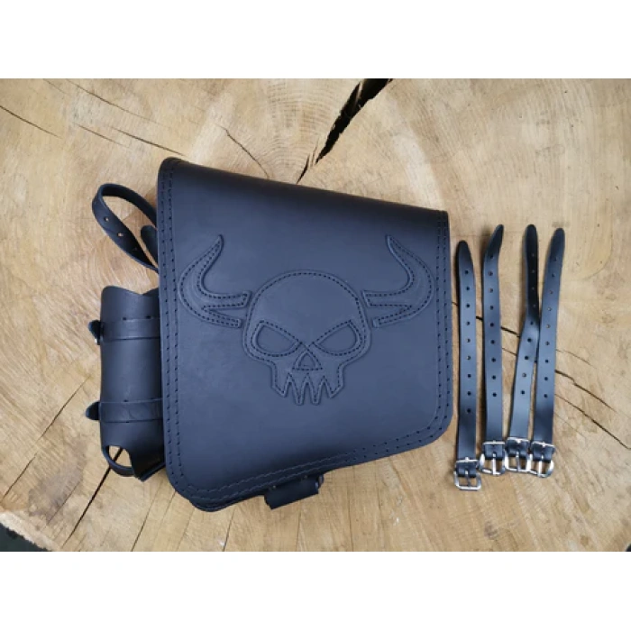 BBP Custom Fat Skull Black Swing-Tasche mit Flaschenhalter passend für Harley-Davidson Softail