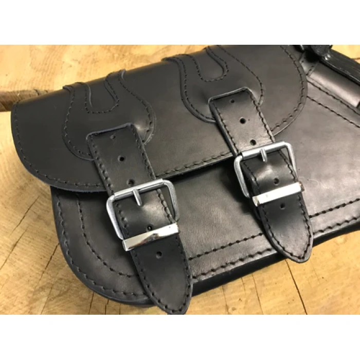 BBP Custom Dyna Flame Black Swing Bag passend für Harley-Davidson Street Bob bis 2017 IMG 4690 04049d16 1228 40dc aa76