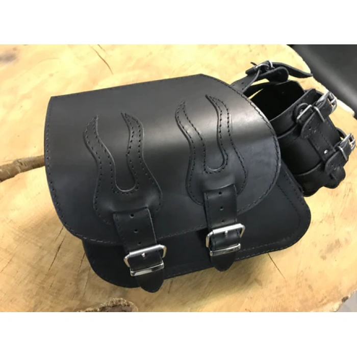 BBP Custom Dyna Flame Black + Halterung passend für Street Bob Swing Bags