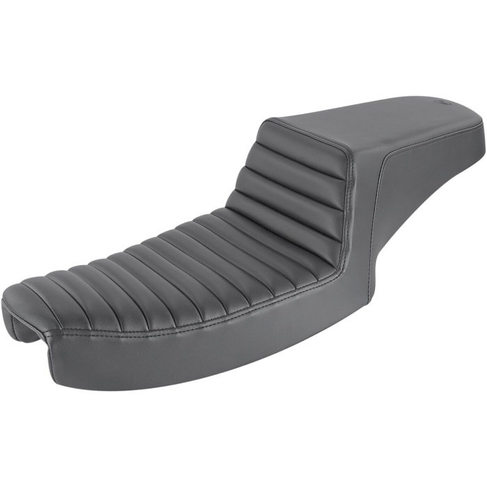 BBP Custom Step Up Seat - Tuck and Roll - Dyna 08030658 jpg